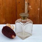 Parfum fles glas met dop oud origineel 5 x 5 x 9 cm vierkant, Antiek en Kunst, Ophalen of Verzenden