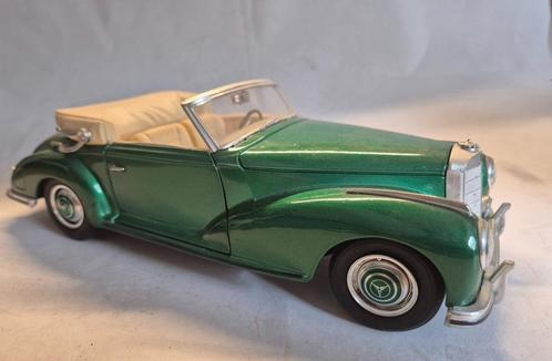 Mercedes Bens 300 S Modelauto 1:18, Hobby en Vrije tijd, Modelauto's | 1:18, Gebruikt, Auto, Bburago, Ophalen of Verzenden