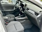 Renault CAPTUR 1.3 mild hybrid 160pk AUT8 NIEUW MODEL/ Carpl, Auto's, 1272 kg, 4 cilinders, 160 pk, Wit