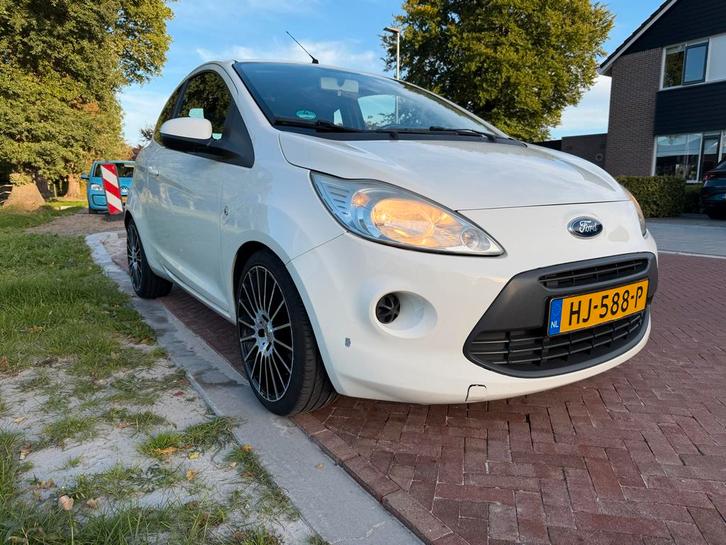 Ford Ka 1.2 69pk 2011 Wit, Auto's, Ford, Particulier, Ka, ABS, Airbags, Airconditioning, Boordcomputer, Centrale vergrendeling