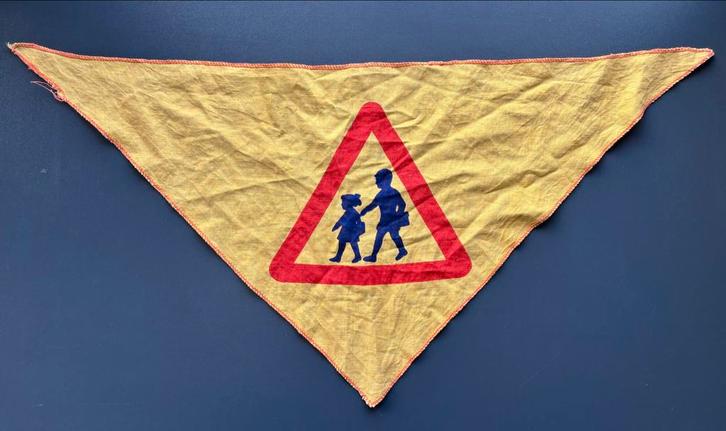 Sovjet Young Pioneer Sjaaltje - Pioniersdas, Verzamelen, Scouting, Gebruikt, Pet, Hoed of Sjaal, Ophalen of Verzenden