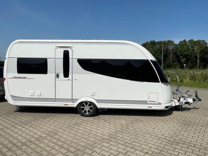 Hobby 460 UFE PREMIUM 02 Ventura Voortent - Mover !, Caravans en Kamperen, Caravans, Bedrijf, 1250 - 1500 kg, Hobby, Douche