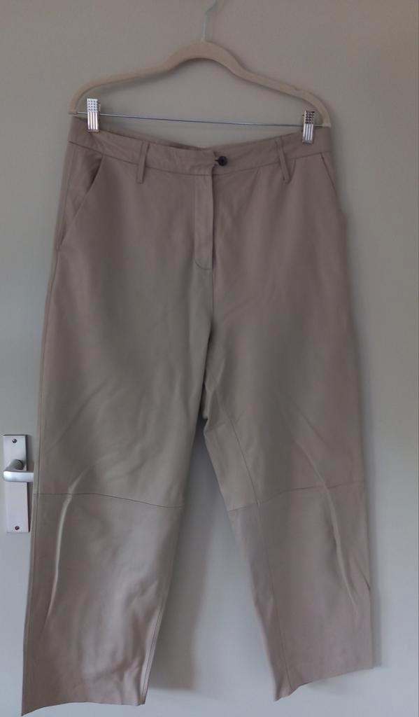 Humanoid leren broek maat L, Kleding | Dames, Broeken en Pantalons, Zo goed als nieuw, Maat 42/44 (L), Beige, Lang, Verzenden