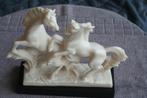 zeer mooie prachtige decoratief beeld 2 paarden, Antiek en Kunst, Kunst | Beelden en Houtsnijwerken, Ophalen of Verzenden