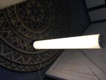 Sfeerlamp LED.  Tube vorm