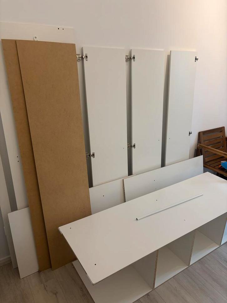 IKEA KLEPPSTAD Kledingkast - 3 deuren, Huis en Inrichting, Kasten | Kledingkasten, Zo goed als nieuw, 150 tot 200 cm, 100 tot 150 cm