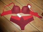 Mooie nieuwe set bh string Dacapo Echo 85a 44, Dacapo, Ophalen of Verzenden, Rood, Setje