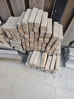 Gebruikte Waaltjes - Klinkers Gratis af halen., Tuin en Terras, Gebruikt, Klinkers, Ophalen of Verzenden, Minder dan 5 m²