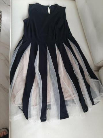Prachtig  mooi dames jurkje grotere maat L / XL  beschikbaar voor biedingen