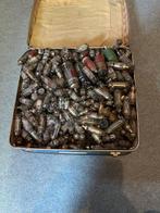 koffertje met buizen voor radio's en versterkers, Ophalen of Verzenden