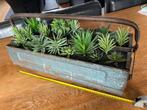 Gereedschapskist gevuld met kunstplanten, Tuin en Terras, Bloembakken en Plantenbakken, Gebruikt, Minder dan 30 cm, Minder dan 60 cm
