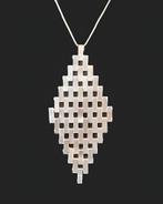 Brick stijl hanger
Jakob Bengel stijl, 8 karaat 333 wit goud, Ophalen of Verzenden, Zo goed als nieuw, Goud, Overige voorstellingen