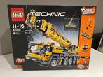 Lego Technic 42009 Gele Kraan gesealed in nieuwstaat 2013, Nieuw, Complete set, Ophalen of Verzenden, Lego
