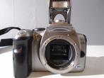 Canon EOS 300D met accu en lader zijn in goede staat en ook, Audio, Tv en Foto, Ophalen of Verzenden, Zo goed als nieuw, Spiegelreflex