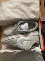 Nike dunks grey, Nieuw, Ophalen of Verzenden