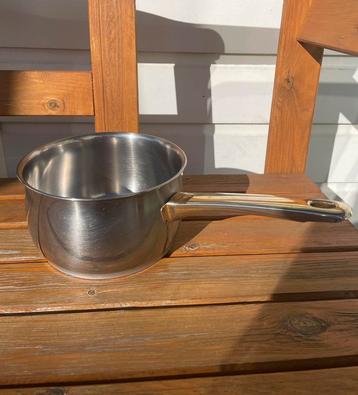 Alva steelpan - 16 cm diameter pan beschikbaar voor biedingen