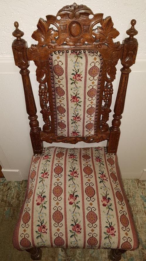 Prachtige antieke stoel / kasteelstoel te koop!, Antiek en Kunst, Antiek | Meubels | Stoelen en Banken, Ophalen of Verzenden
