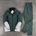 Nike trainingspak S,M,L,XL,XXL, Zwart, Maat 56/58 (XL), Ophalen of Verzenden, Zo goed als nieuw