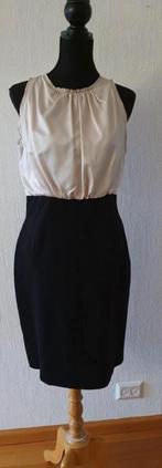 Jake S prachtige jurk 2 kleurig maat 42 nieuw, Maat 38/40 (M), Zwart, Nieuw, Ophalen of Verzenden