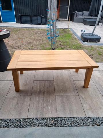 Tafel 140 bij 70  beschikbaar voor biedingen