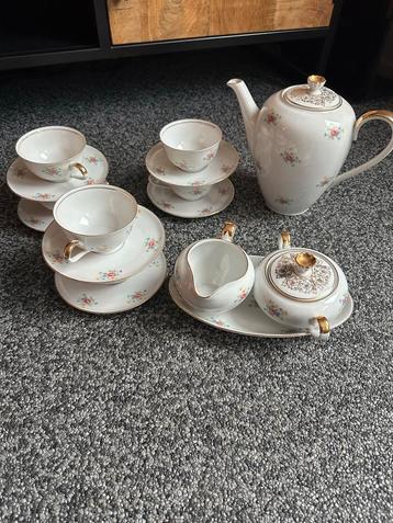 Bavaria Servies - Compleet en Elegant beschikbaar voor biedingen