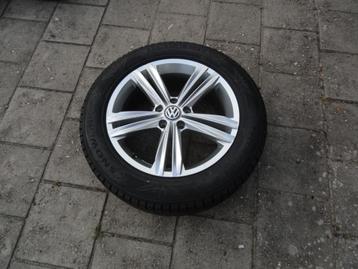 Volkswagen Tiguan alu velgen origineel,winterbanden 18 inch beschikbaar voor biedingen