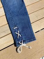 Skinny spijkerbroek met touwtjes maat 42 (heupmodel), W33 - W36 (confectie 42/44), Blauw, Clockhouse, Ophalen of Verzenden