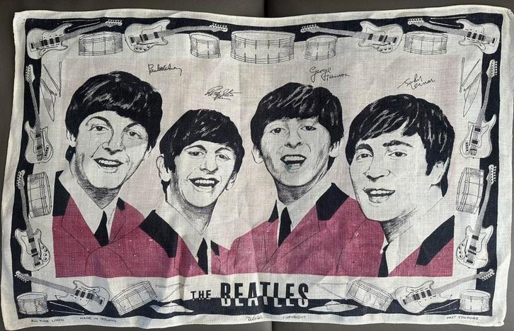 The Beatles - Theedoek 1964/65, Verzamelen, Muziek, Artiesten en Beroemdheden, Gebruikt, Ophalen of Verzenden