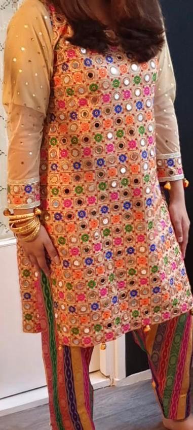 Pakistaans/Indiaas multikleur kurta shalwaar kameez abaya, Kleding | Dames, Gelegenheidskleding, Zo goed als nieuw, Overige typen
