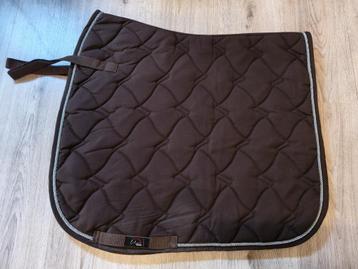 HKM bruin dekje maat dressuur  beschikbaar voor biedingen