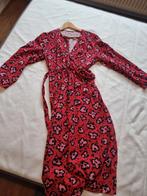 Rode jurk met bloemenprint - Maat M, Zara, Ophalen of Verzenden, Zo goed als nieuw, Maat 36 (S)