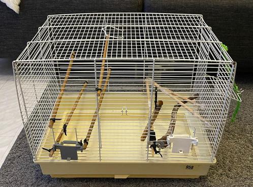 Vogelkooien 3 stuks, Dieren en Toebehoren, Vogels | Hokken en Kooien, Zo goed als nieuw, Vogelkooi, Hout, Ophalen
