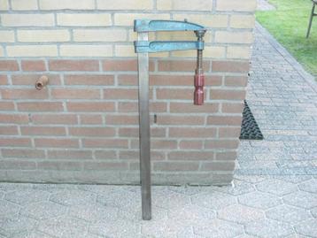 lijmtang beschikbaar voor biedingen