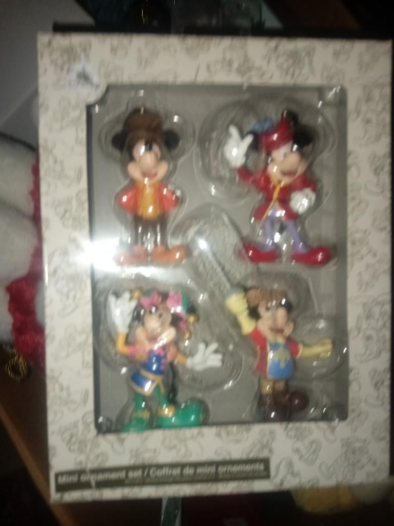 Zeldzame Disney Kerst Ornament Set - Nieuw!, Ophalen of Verzenden, Mickey Mouse, Nieuw, Beeldje of Figuurtje