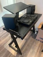 Vonyx DB10 DJ meubel in hoogte verstelbaar met plateau, Muziek en Instrumenten, Dj-sets en Draaitafels, Ophalen of Verzenden, Zo goed als nieuw