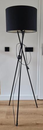 Vloerlamp driepoot zwart, Ophalen, Gebruikt, Metaal, 150 tot 200 cm