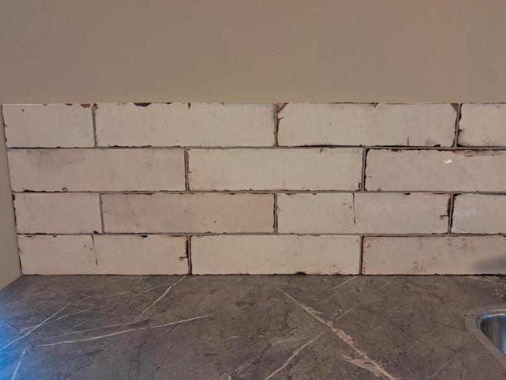 Nanda Tiles Loft Wandtegels Wit Glans 7,5x30cm, Doe-het-zelf en Verbouw, Tegels, Zo goed als nieuw, Wandtegels, Overige materialen