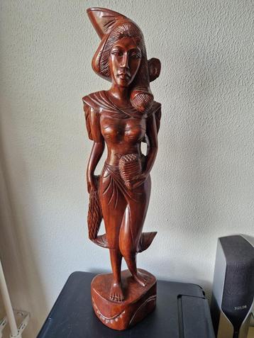 Balinees vrouw beeld, prachtig handgemaakt Ca 1970 beschikbaar voor biedingen