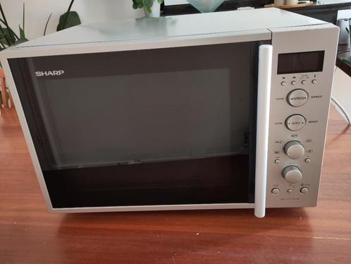 Combi-magnetron vrijstaand, Witgoed en Apparatuur, Magnetrons, Gebruikt, Vrijstaand, Combimagnetron, 45 tot 60 cm, Grill, Hete lucht