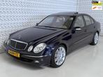 Mercedes-Benz E-klasse 500 ( E500 ) Avantgarde V8 / 195.000k, Auto's, Achterwielaandrijving, Gebruikt, 8 cilinders, Blauw