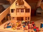 Beeboo Houten Poppenhuis + Toebehoren, Ophalen, Zo goed als nieuw, Poppenhuis