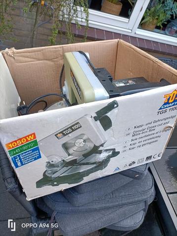 Verstekzaag beschikbaar voor biedingen