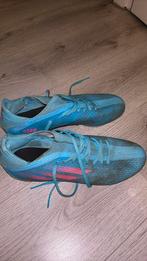 Blauwe addidas voetbalschoenen, Sport en Fitness, Voetbal, Gebruikt, Maat XS of kleiner, Schoenen, Ophalen of Verzenden