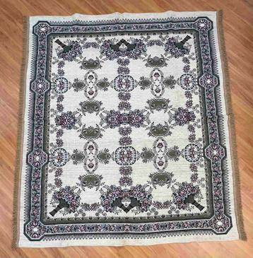 Vintage tafelkleed bloemmotief 185x165 beschikbaar voor biedingen