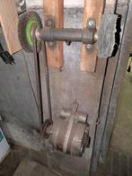 Borstel en polijst schijf op as. Met 220v motor, Doe-het-zelf en Verbouw, Lieren en Takels, Ophalen of Verzenden