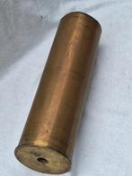 Zeer grote granaat huls 17 cm breed, Verzamelen, Militaria | Tweede Wereldoorlog, Ophalen of Verzenden, Landmacht, Nederland, Hulzen of Bodemvondsten