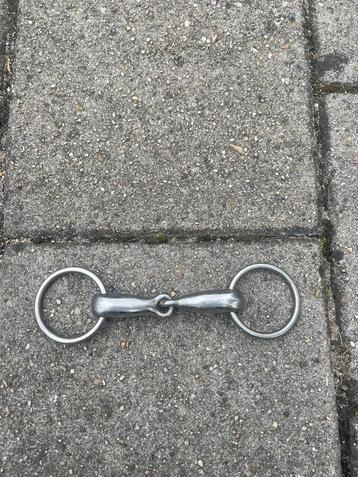 Hoofdstel & Bitten beschikbaar voor biedingen