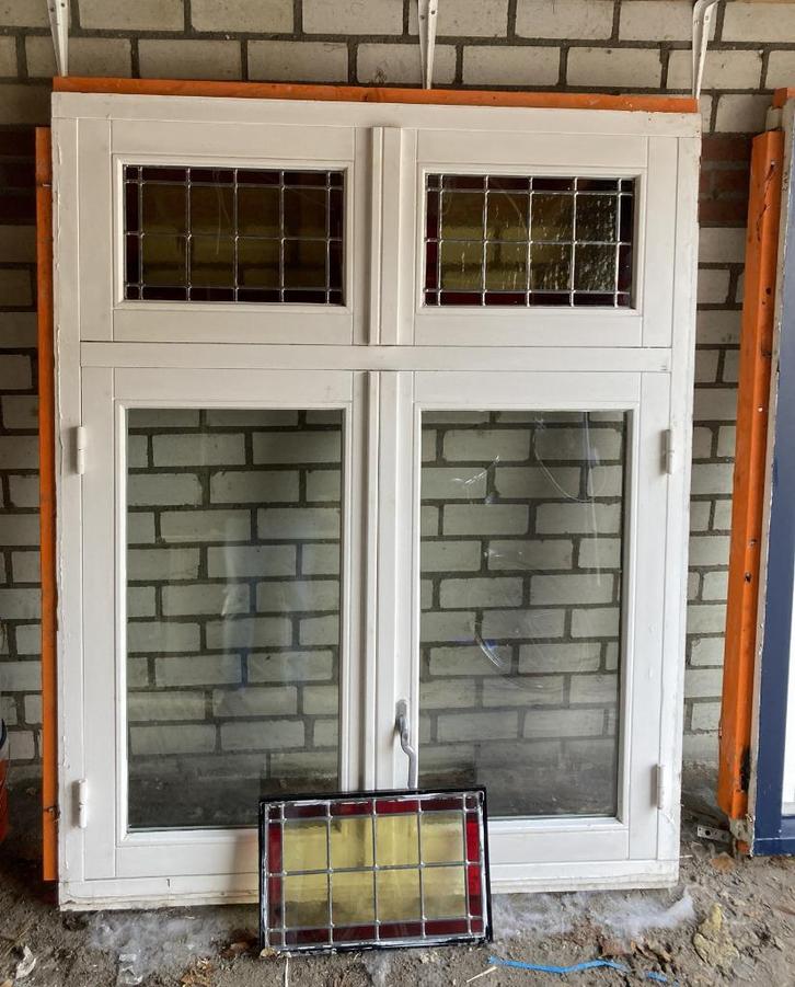 Houten raamkozijnen met hr++ glas en glas in lood bovenlicht, Doe-het-zelf en Verbouw, Glas en Ramen, Gebruikt, Gevelraam of Ruit