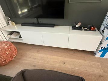 Ikea Besta TV Meubel - Zwevend - Als Nieuw beschikbaar voor biedingen