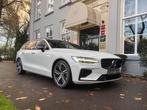 Volvo V60 2.0 T6 Recharge AWD R-Design, Memory (bj 2020), Auto's, Volvo, Gebruikt, 4 cilinders, Wit, Leder